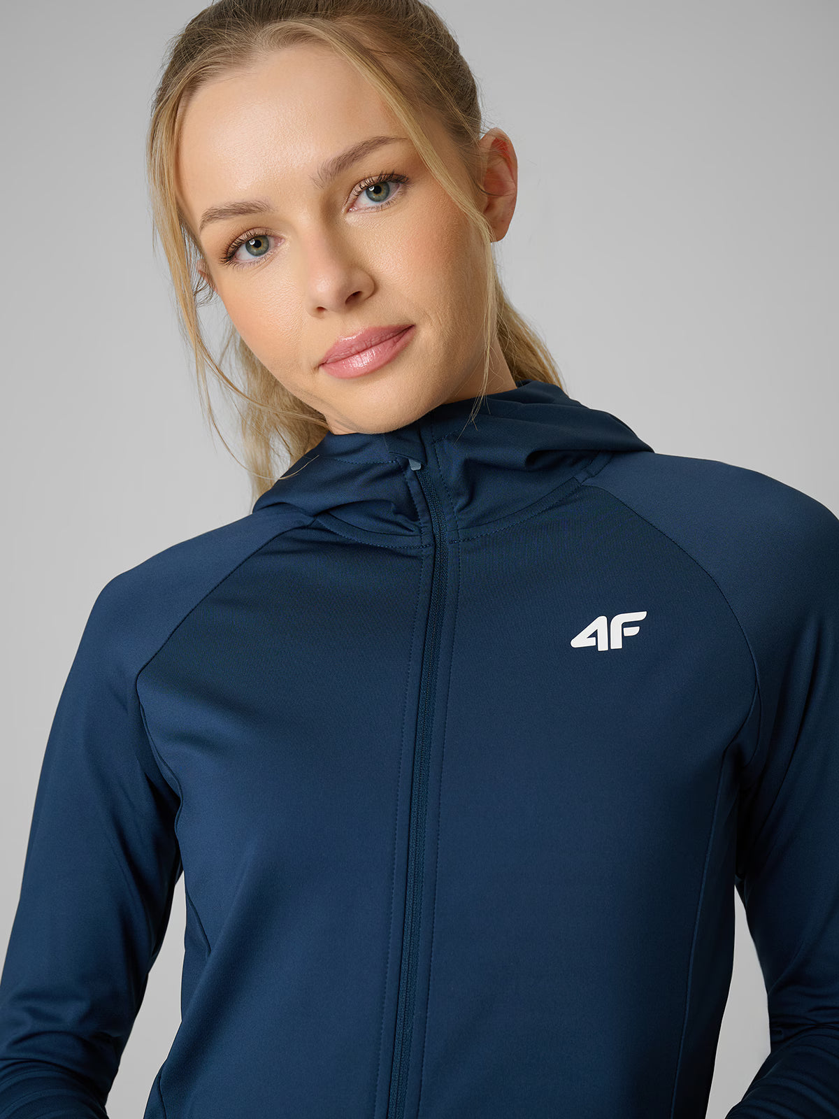 Bluza treningowa slim z kapturem damska