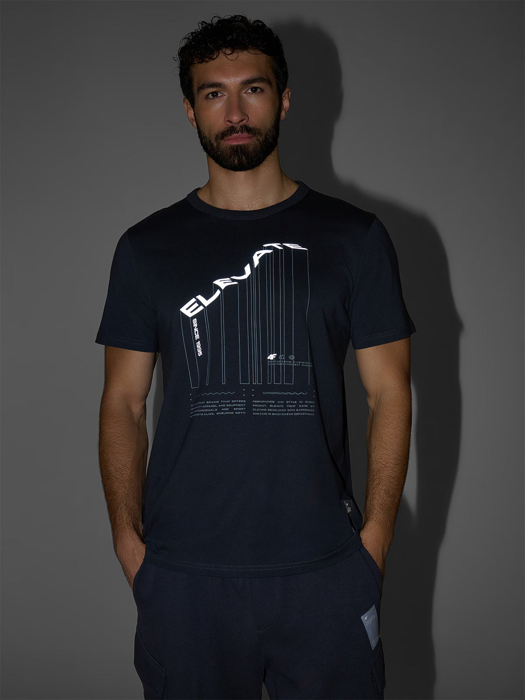 T-shirt regular z nadrukiem męski