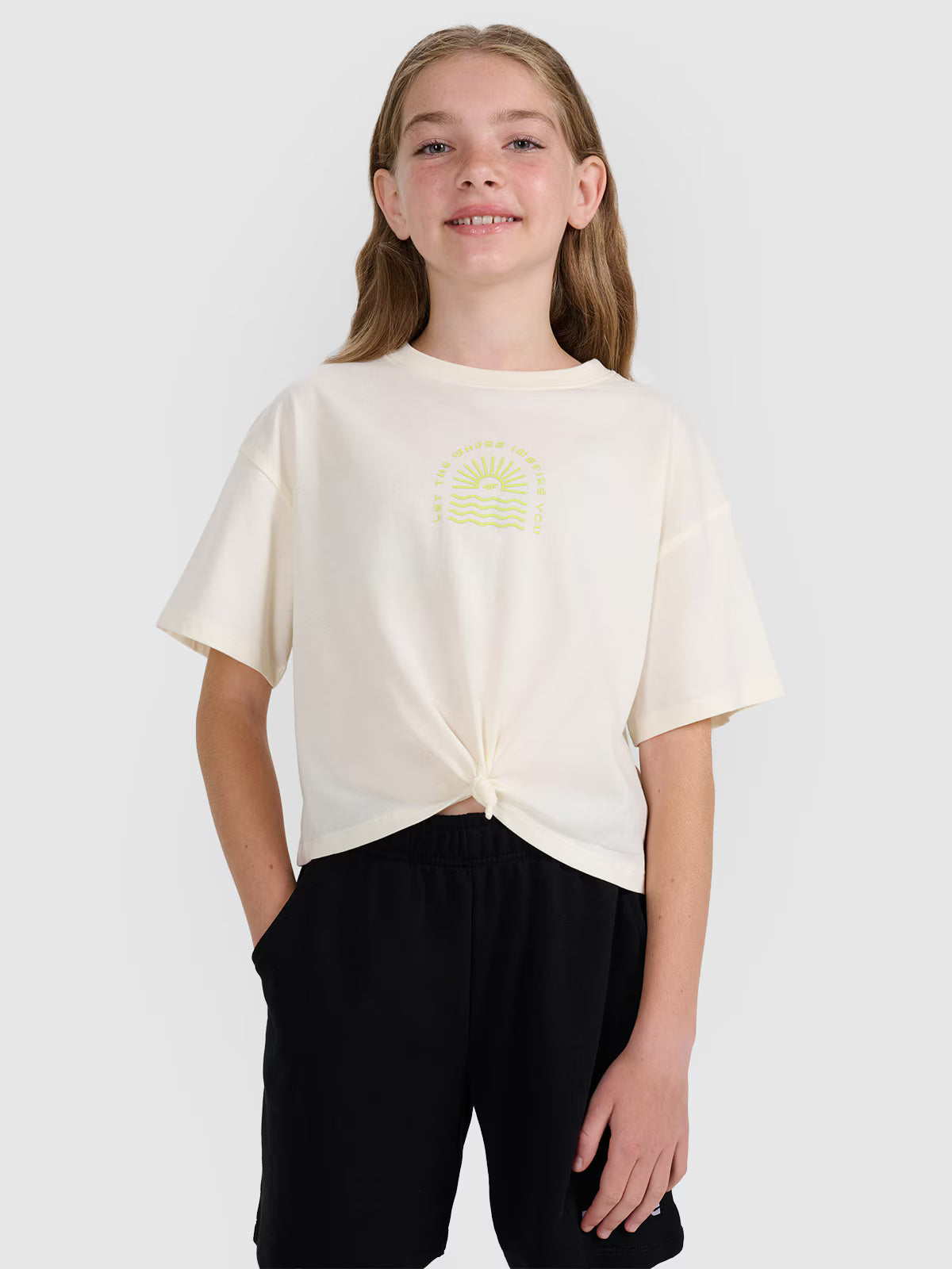 T-shirt oversize crop top z nadrukiem dziewczęcy