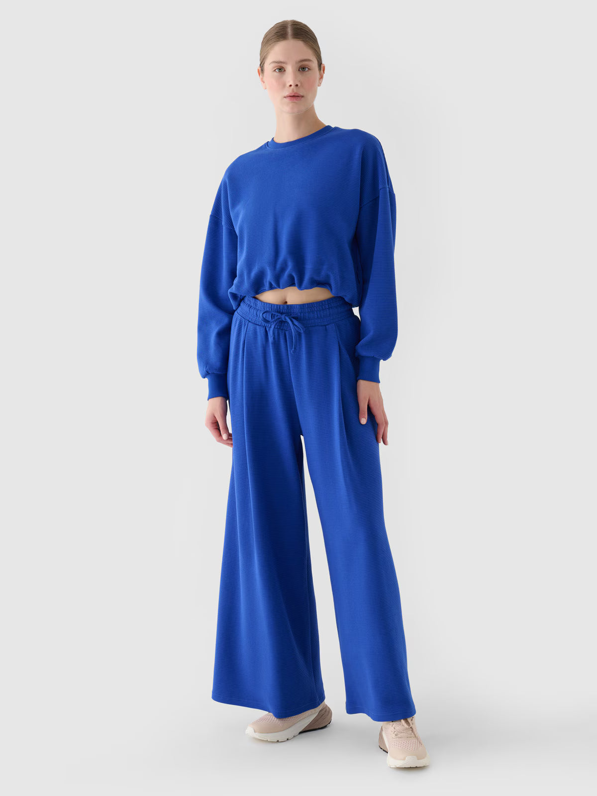 Bluza dresowa nierozpinana bez kaptura damska