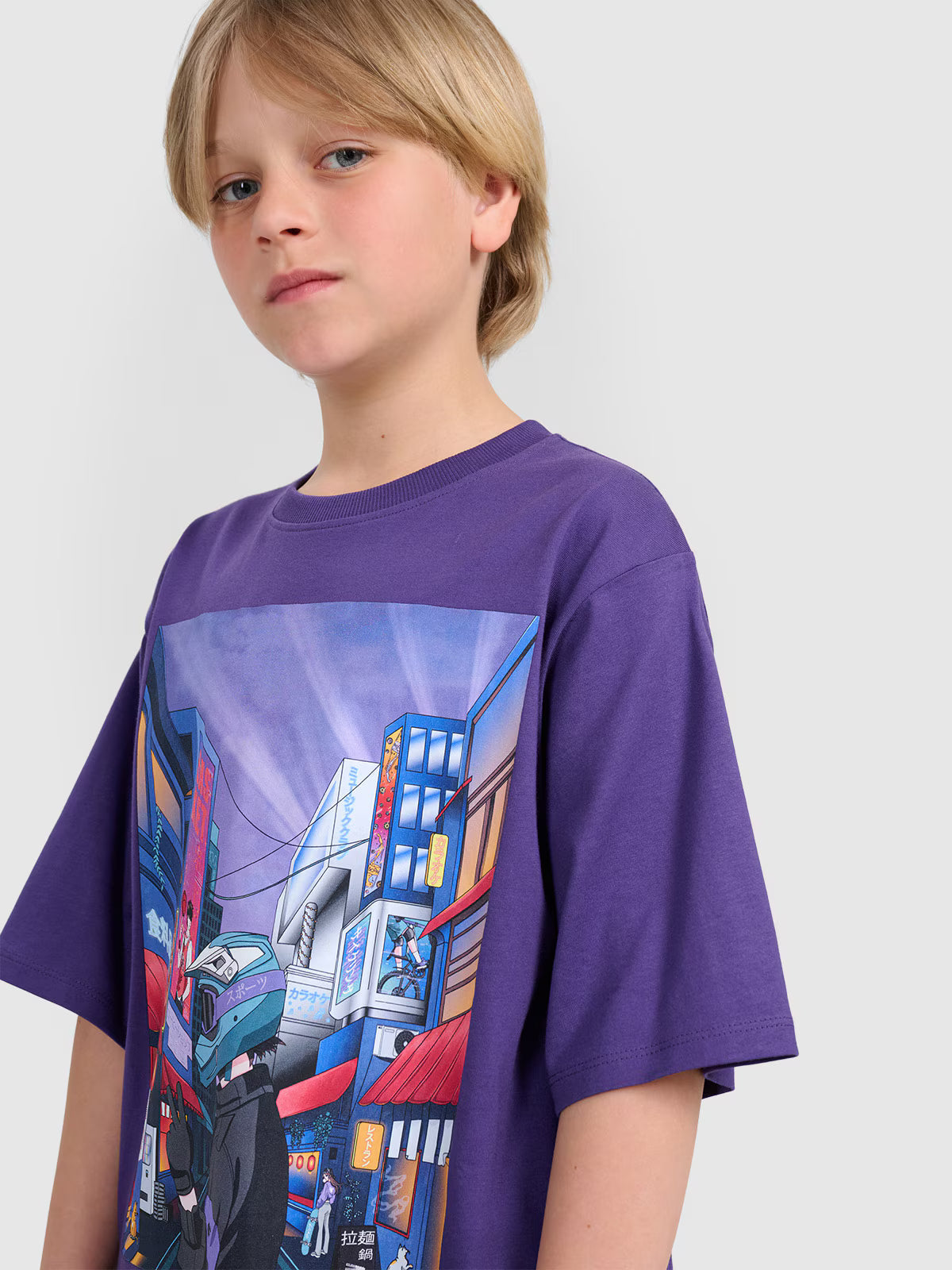 T-shirt oversize z nadrukiem chłopięcy