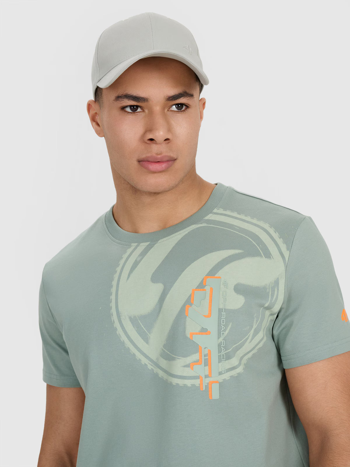 T-shirt regular z nadrukiem męski
