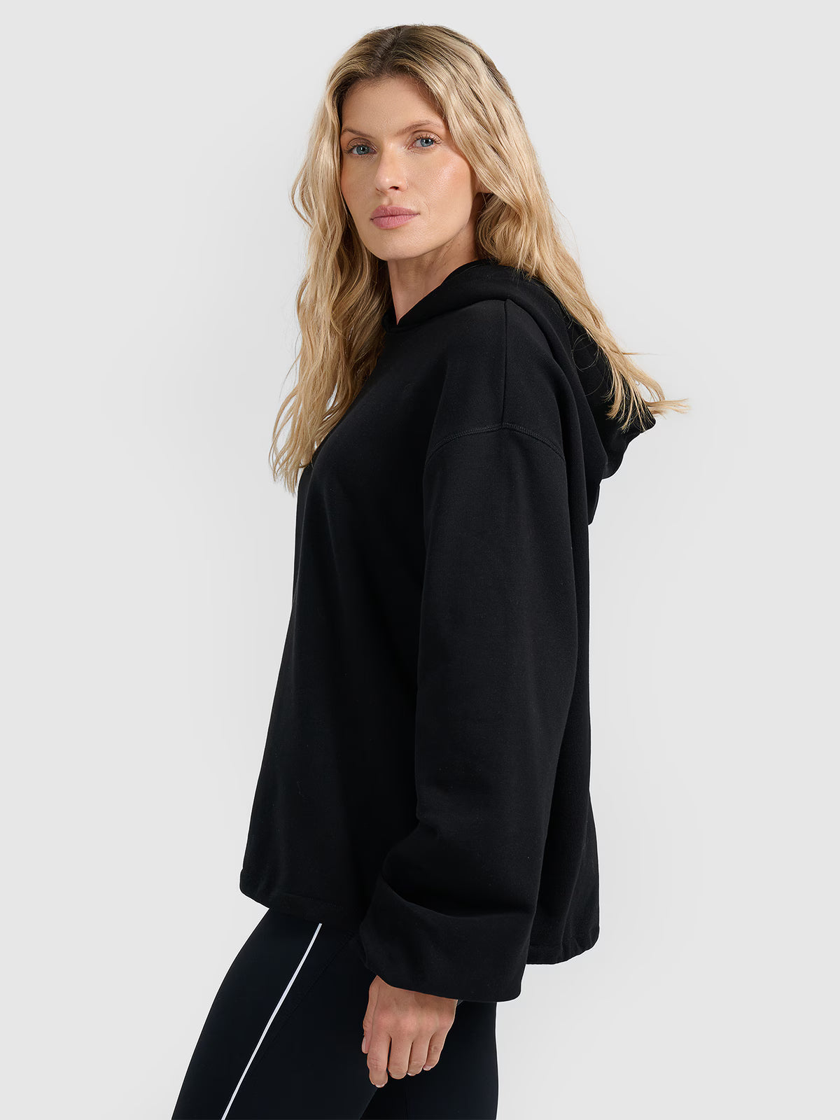 Bluza dresowa nierozpinana z kapturem damska