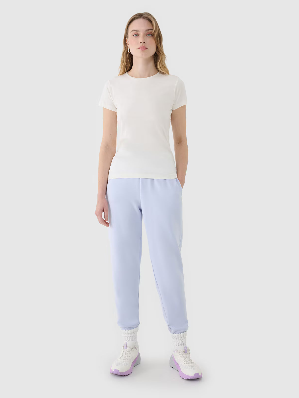 T-shirt slim z modalem damski