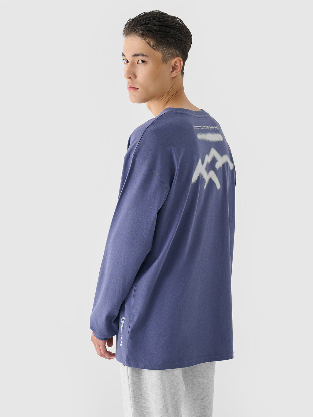 Longsleeve oversize z nadrukiem męski