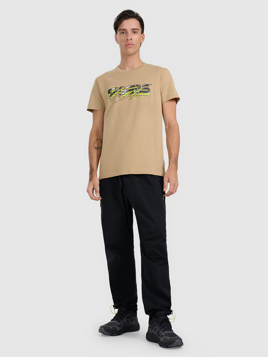 T-shirt regular z nadrukiem męski