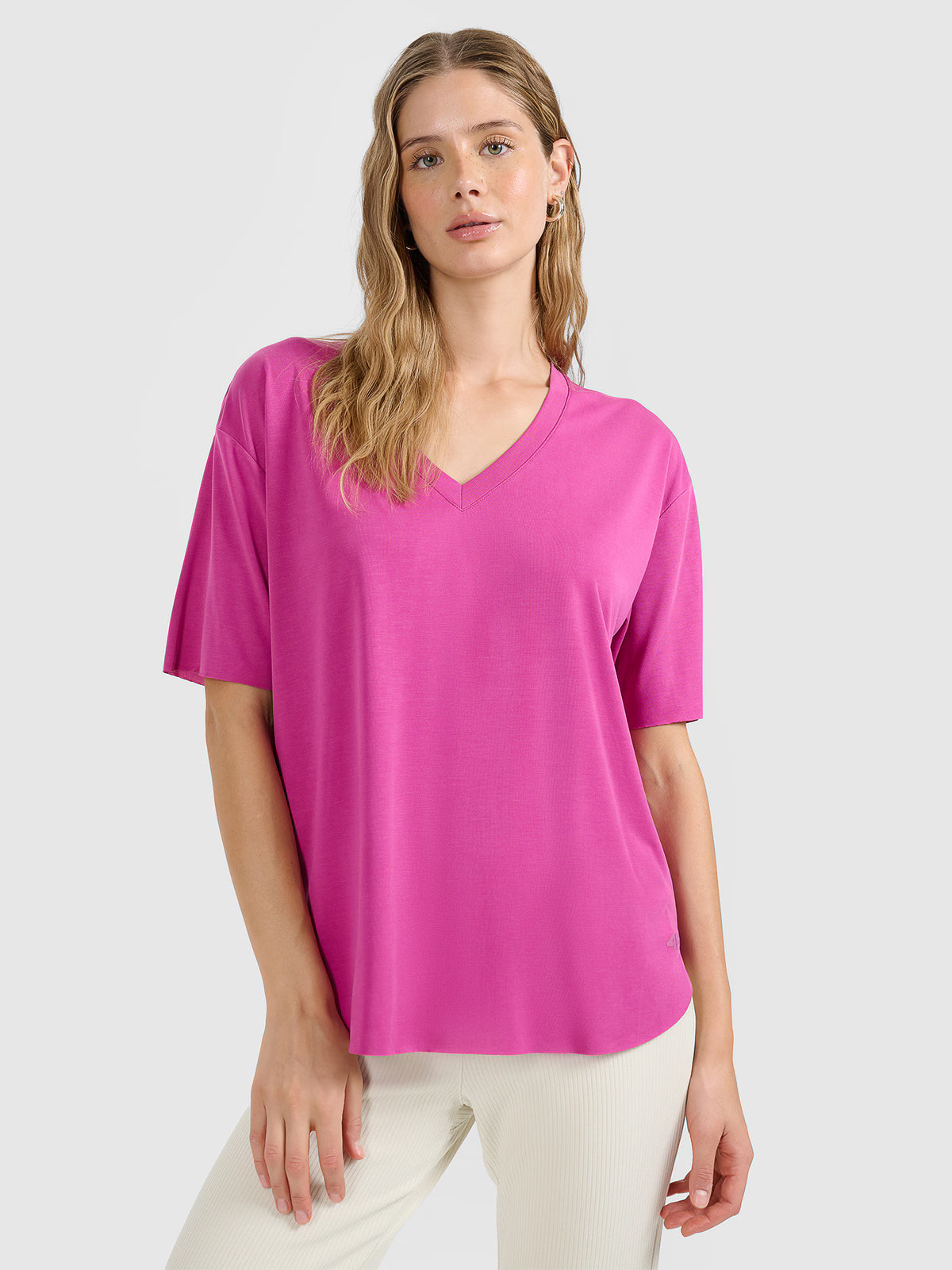 T-shirt oversize z modalem damski