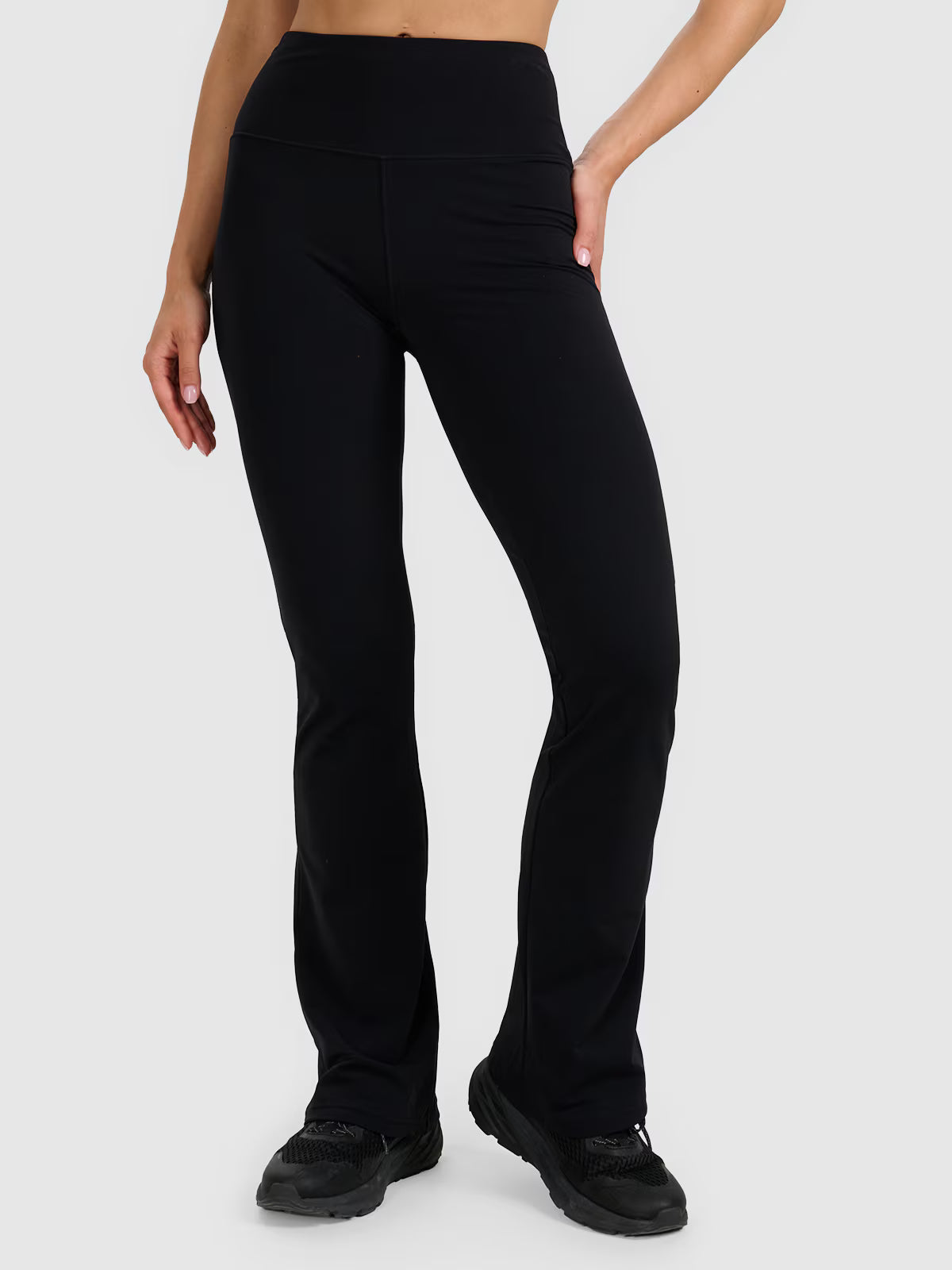 Legginsy z rozszerzanymi nogawkami damskie