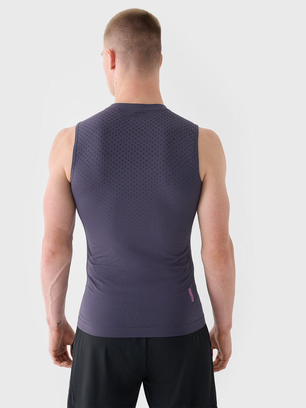 Tank top treningowy bezszwowy szybkoschnący męski 4F x Robert Lewandowski