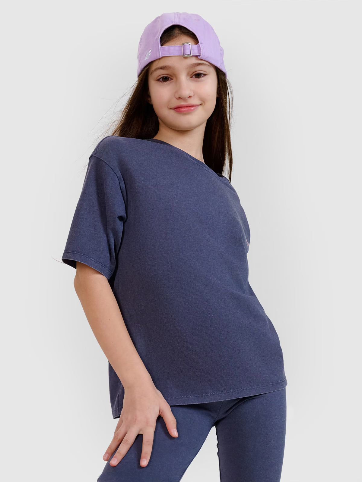 T-shirt oversize z nadrukiem dziewczęcy