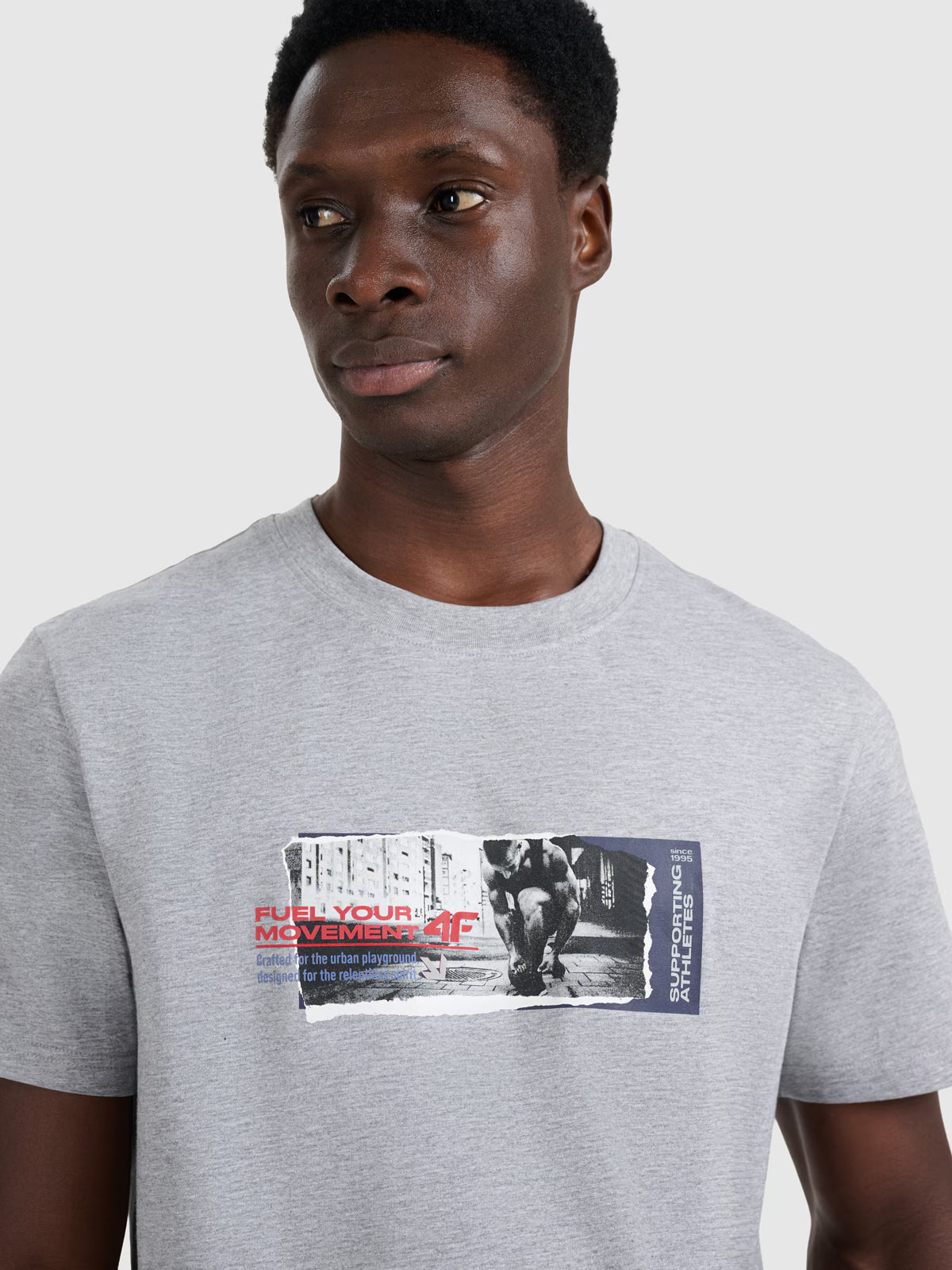 T-shirt regular z nadrukiem męski