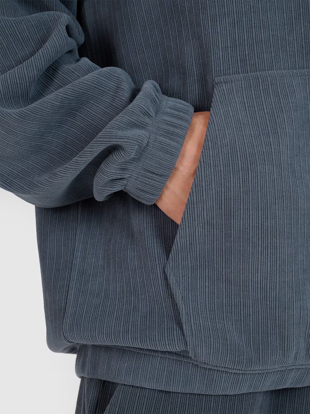 Bluza dresowa nierozpinana z kapturem męska