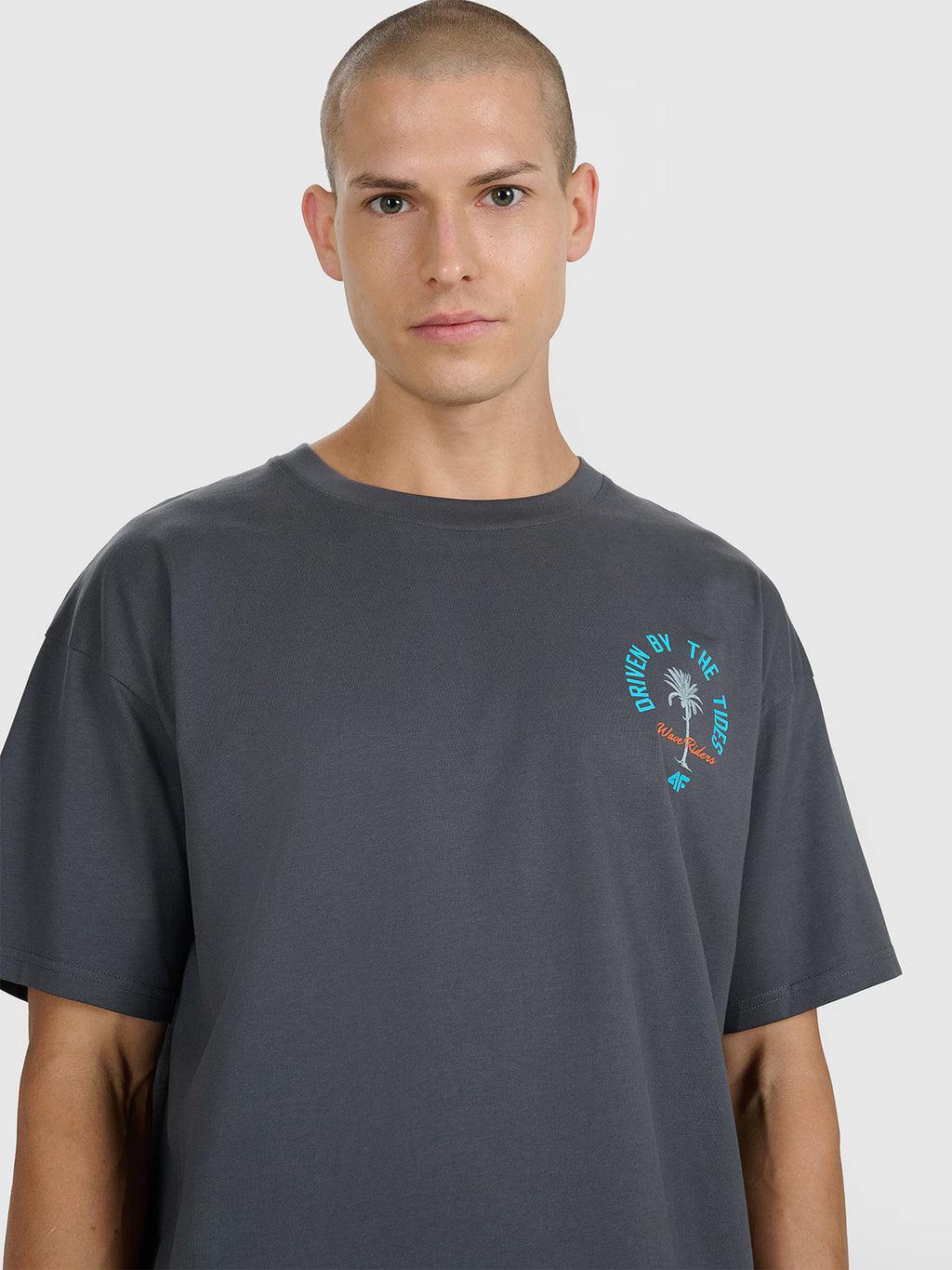 T-shirt oversize z nadrukiem męski