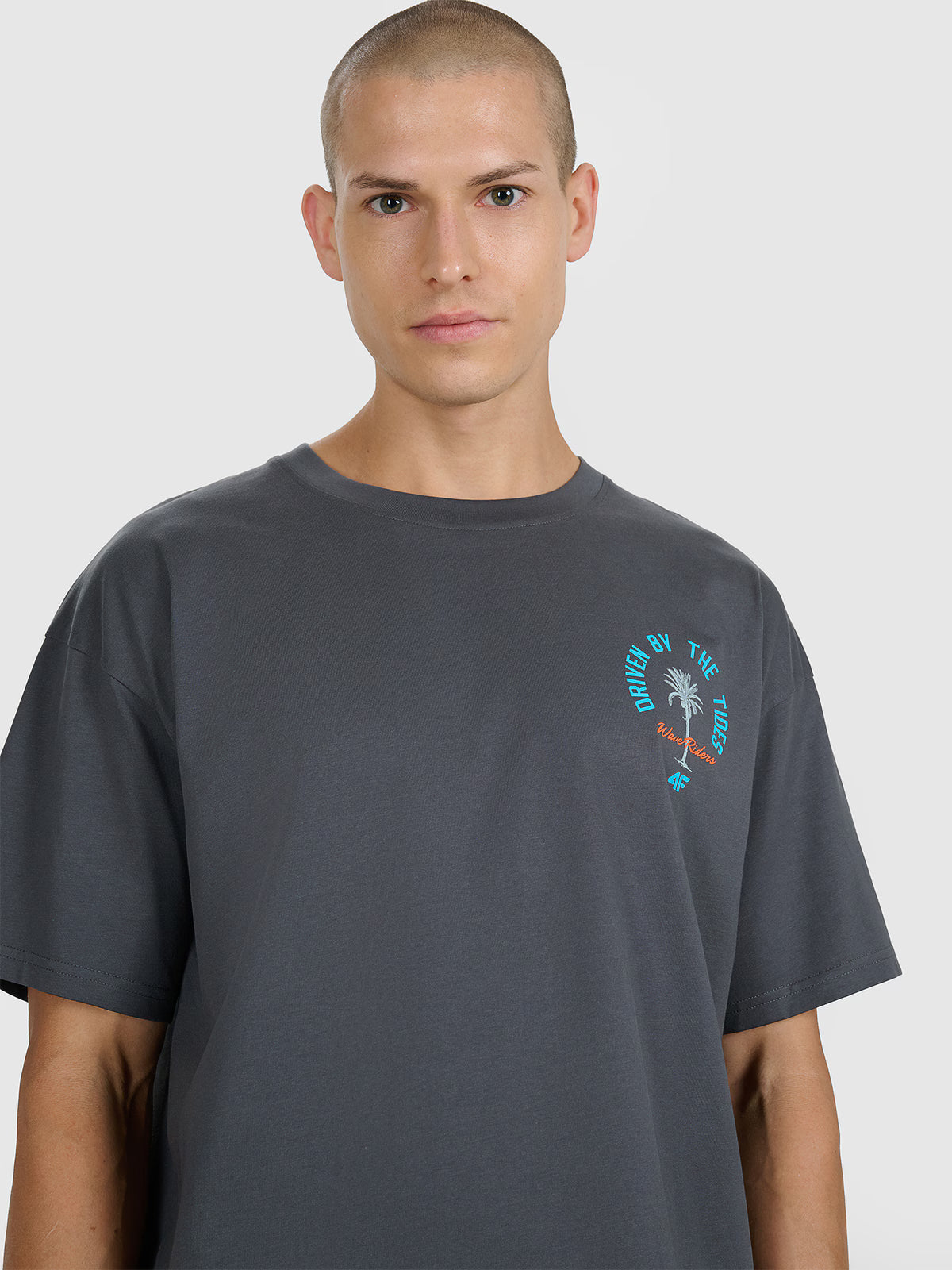 T-shirt oversize z nadrukiem męski