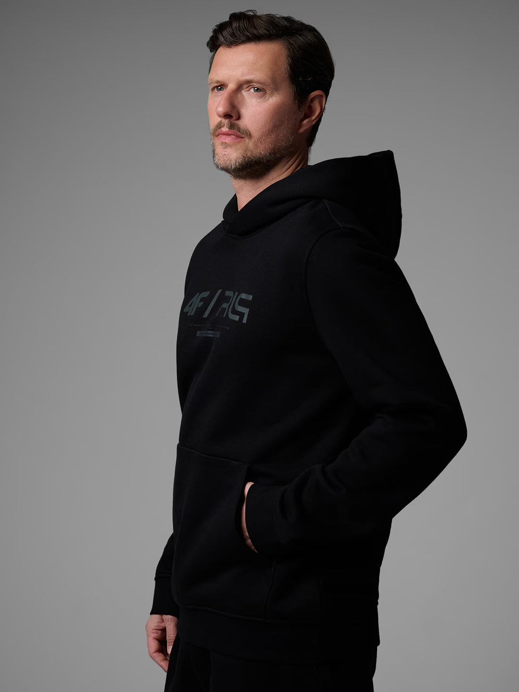 Bluza dresowa regular z kapturem męska 4F x Robert Lewandowski