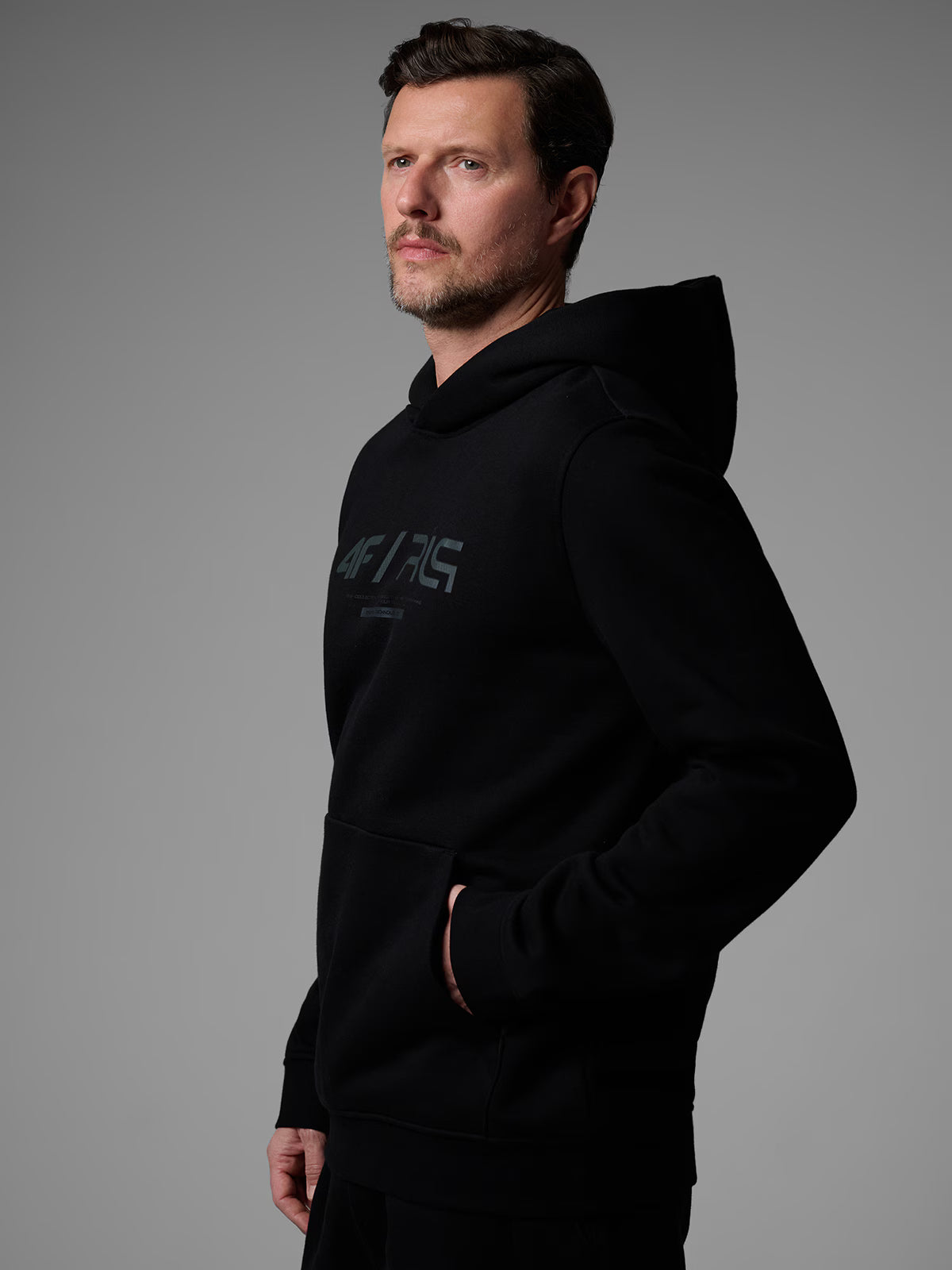 Bluza dresowa regular z kapturem męska 4F x Robert Lewandowski