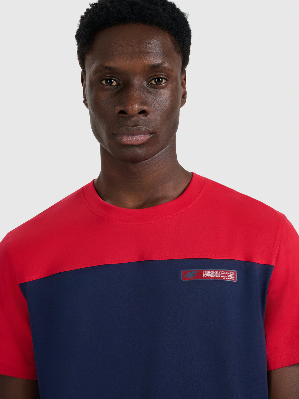 T-shirt regular z nadrukiem męski