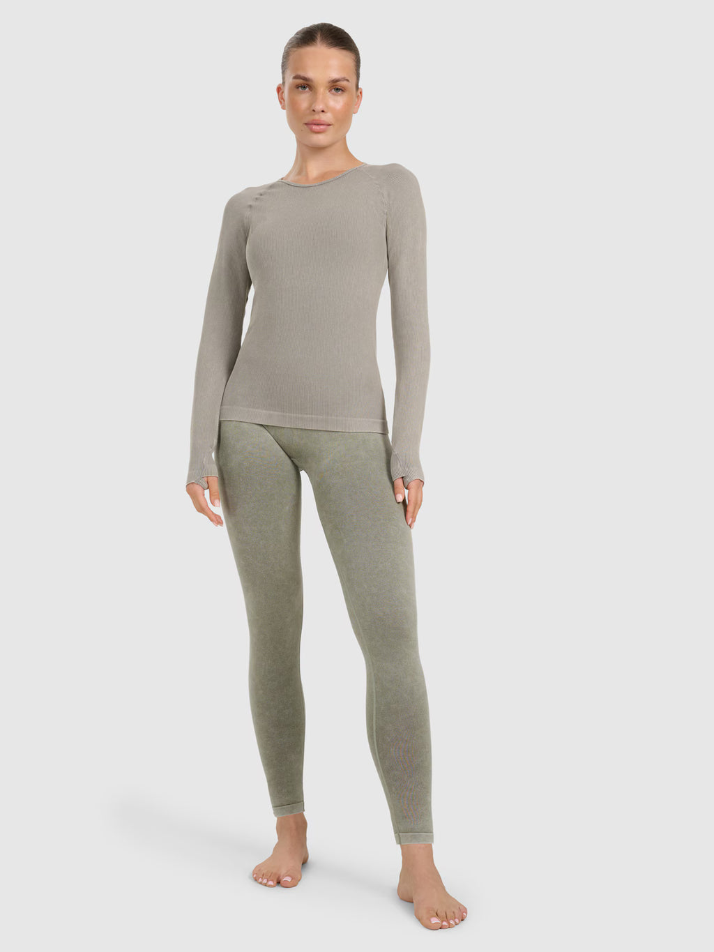 Longsleeve slim do jogi i pilatesu szybkoschnący damski