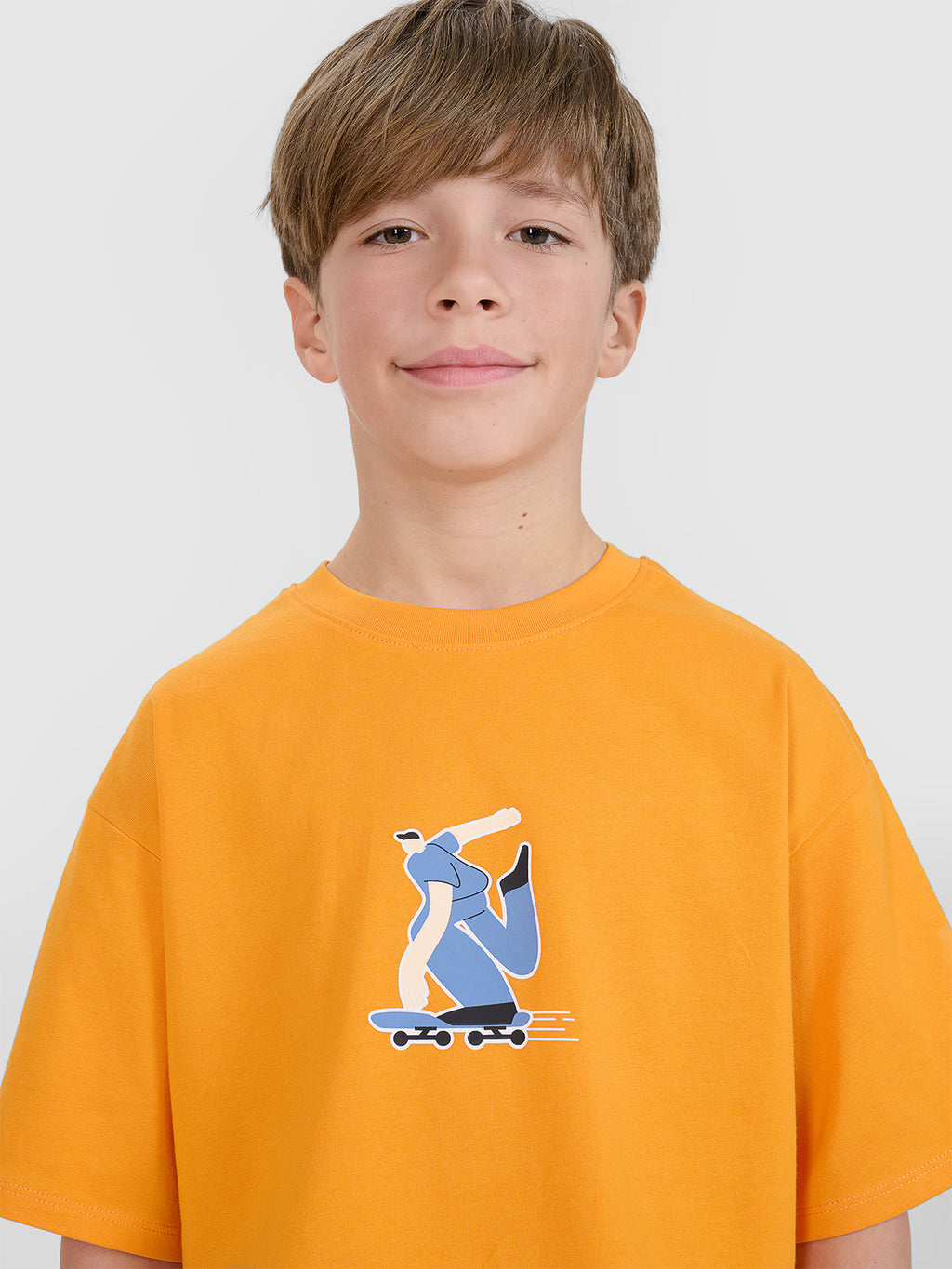 T-shirt oversize z nadrukiem chłopięcy