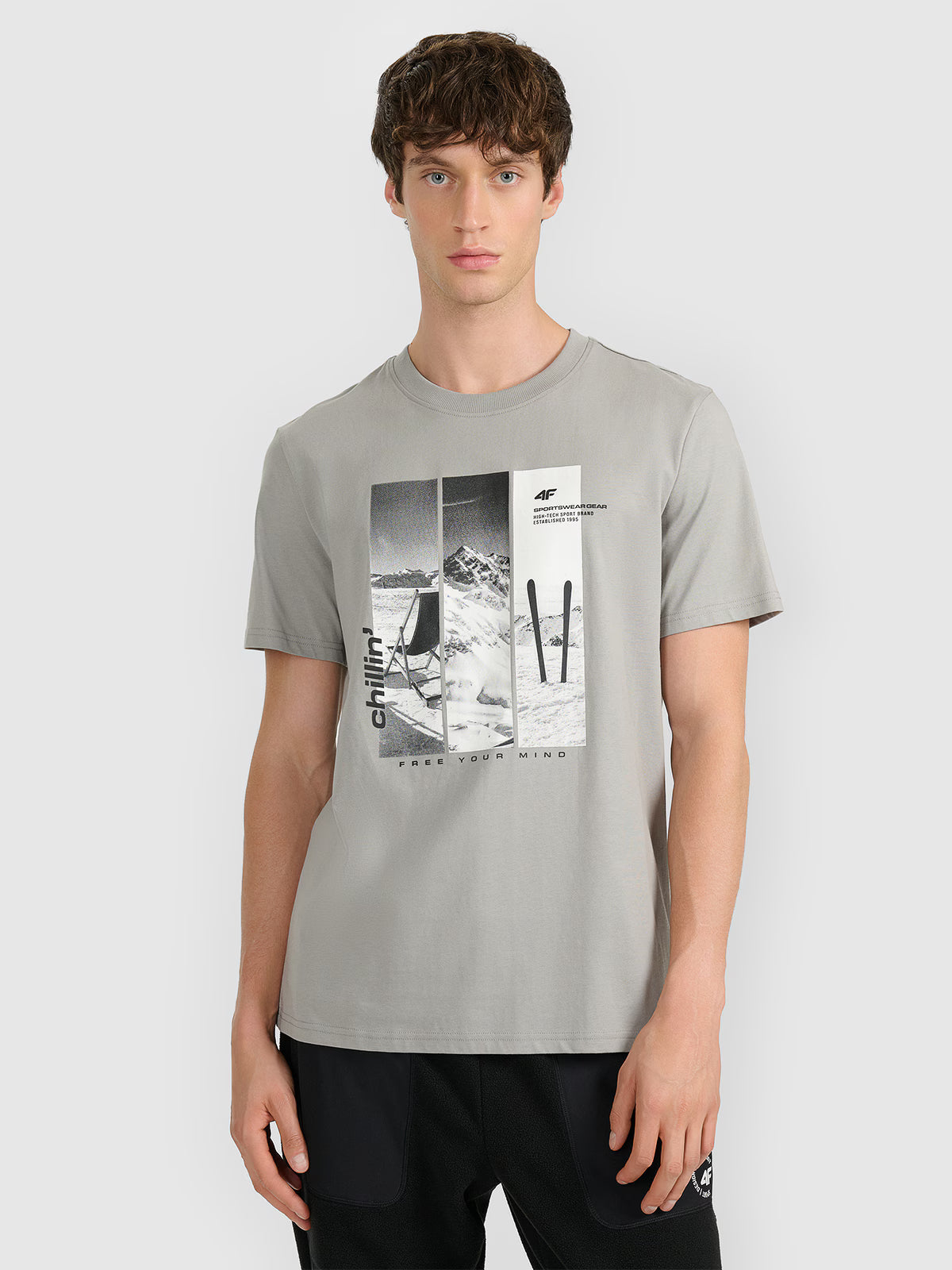 T-shirt regular z nadrukiem męski