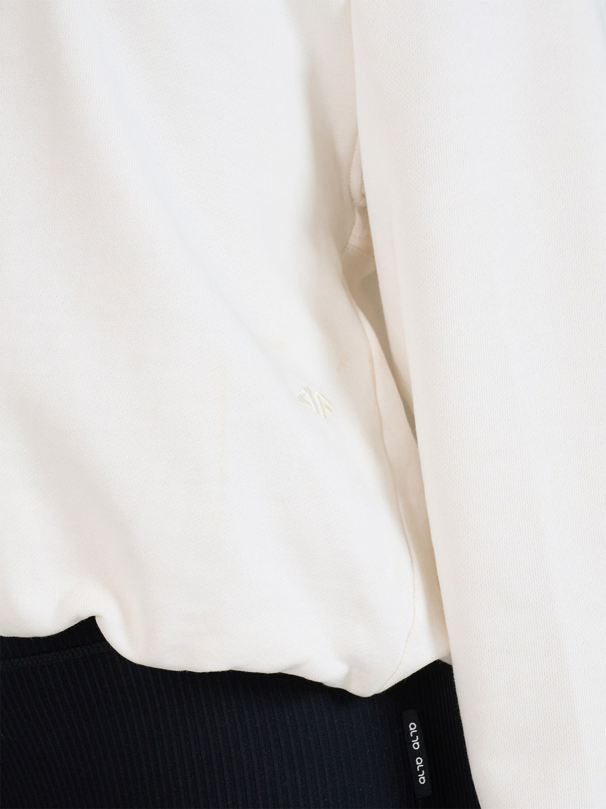 Bluza dresowa cropped nierozpinana z kapturem damska 4F x Anna Lewandowska
