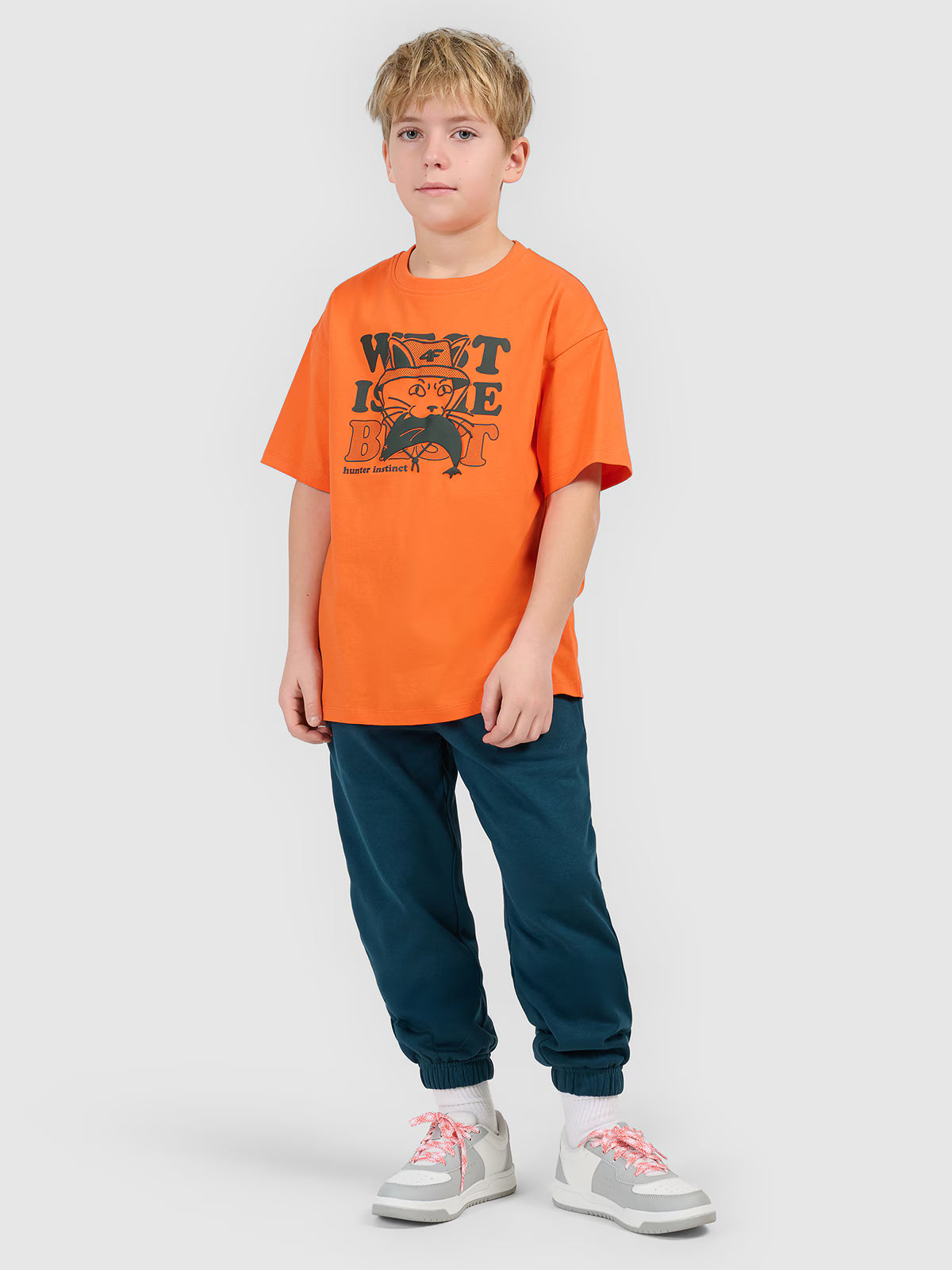 T-shirt loose z nadrukiem chłopięcy