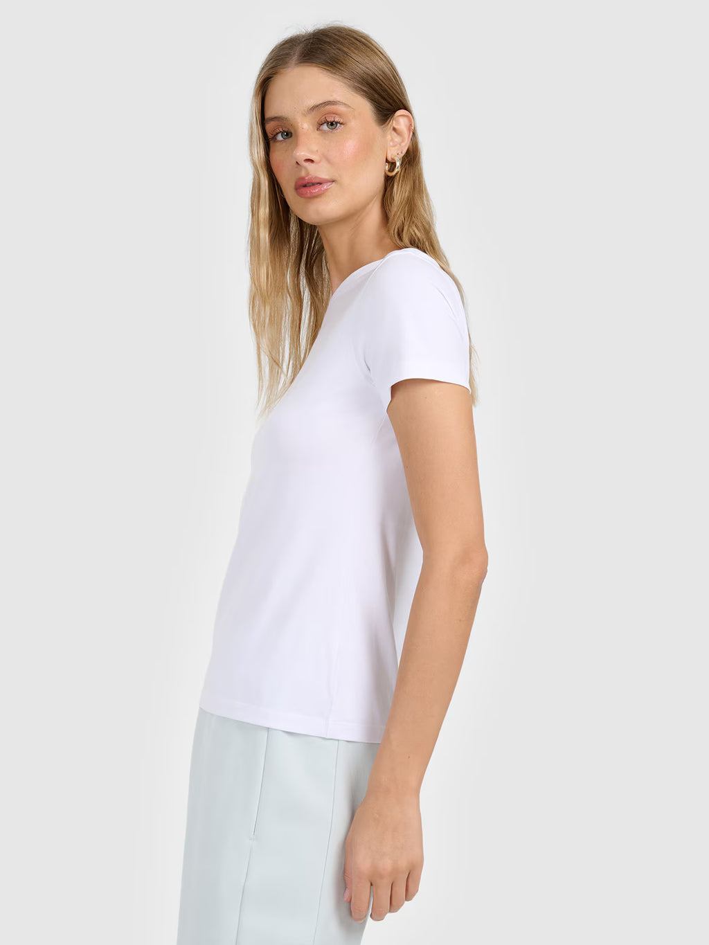 T-shirt slim gładki damski