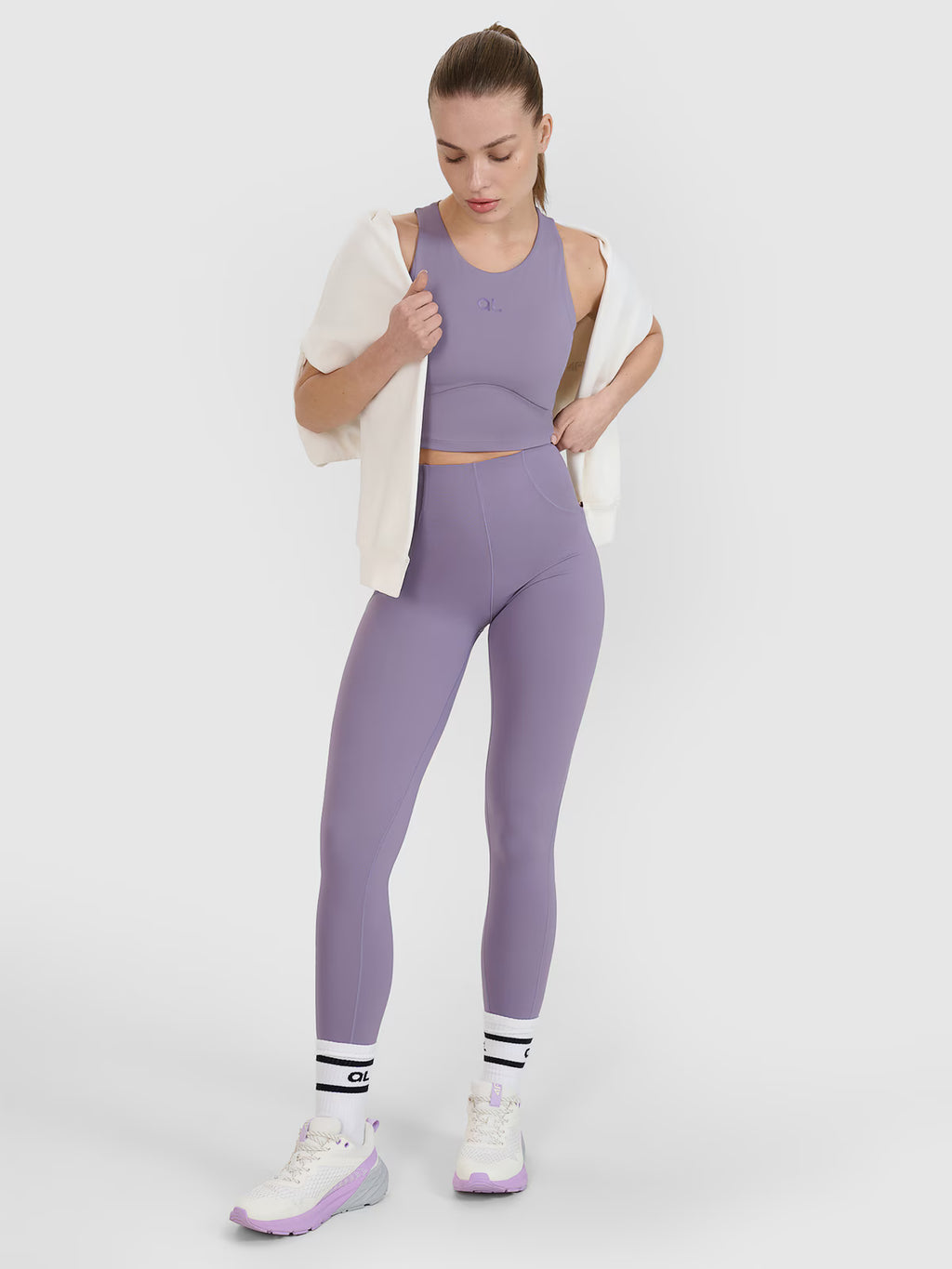 Crop top treningowy z wycięciem na plecach 4F x Anna Lewandowska